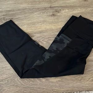 Zyia leggings with side detailing